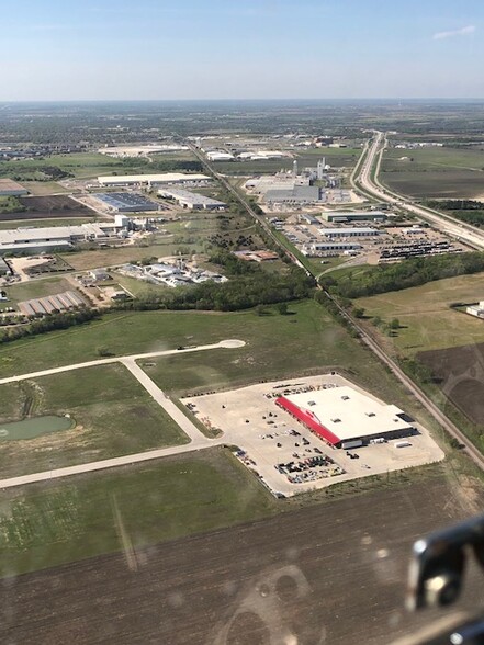 N Highway 77, Waxahachie, TX for sale - Primary Photo - Image 1 of 9