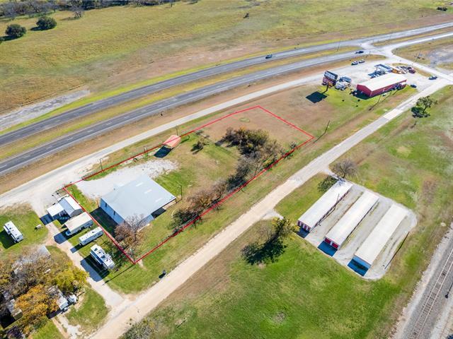 909 Pitts Ln, Blanket, TX for sale - Building Photo - Image 2 of 6