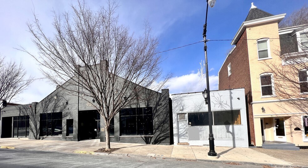 913 Northampton St, Easton, PA 18042