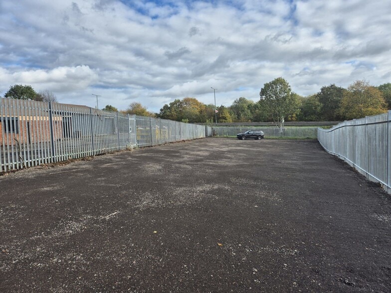 Clopton Crescent, Birmingham for lease - Building Photo - Image 3 of 6