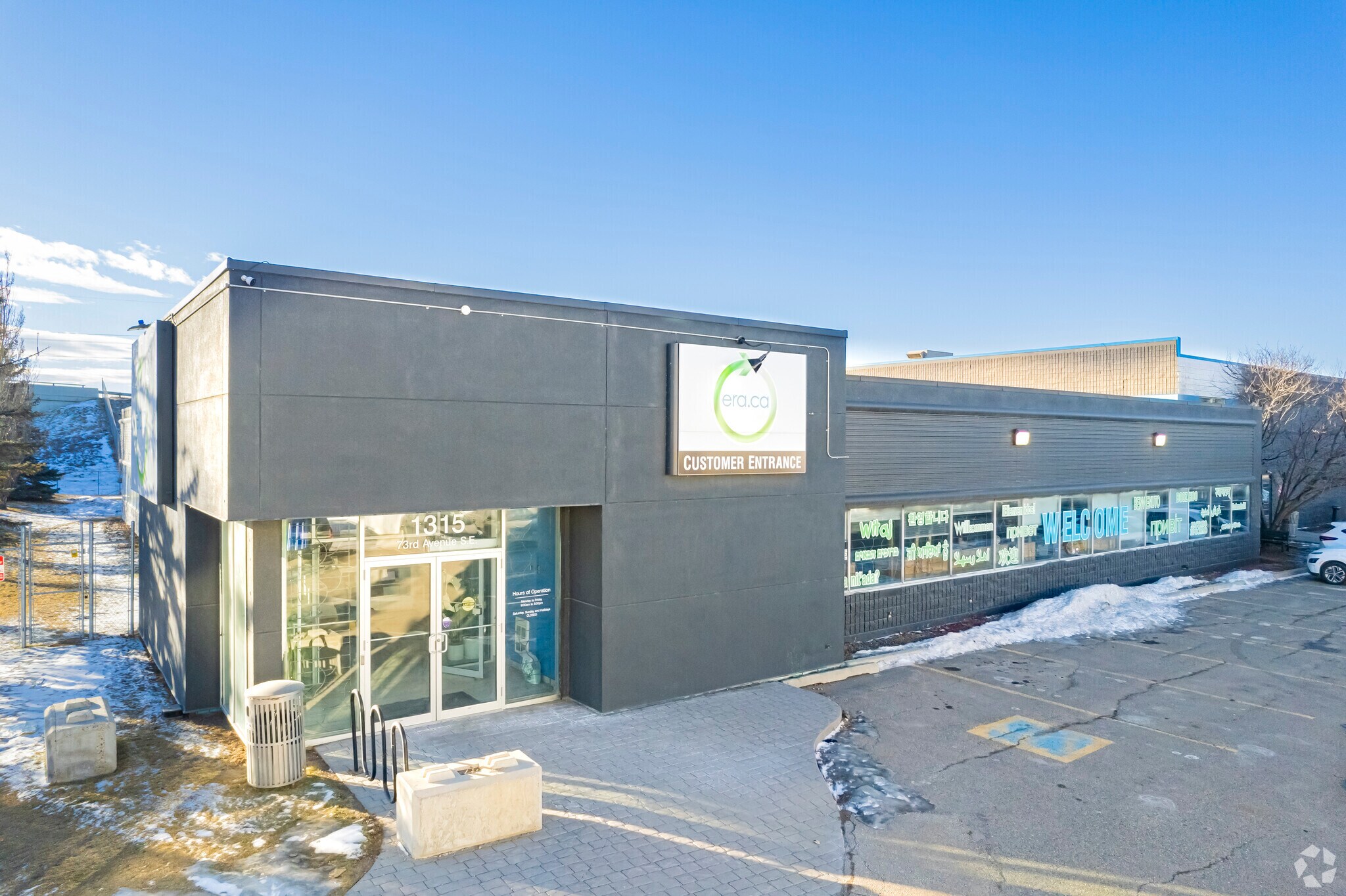 1315 73rd Ave SE, Calgary, AB for sale Primary Photo- Image 1 of 1