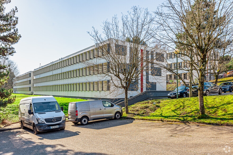Chemin Du Moulin Carron, Écully for sale - Primary Photo - Image 1 of 2