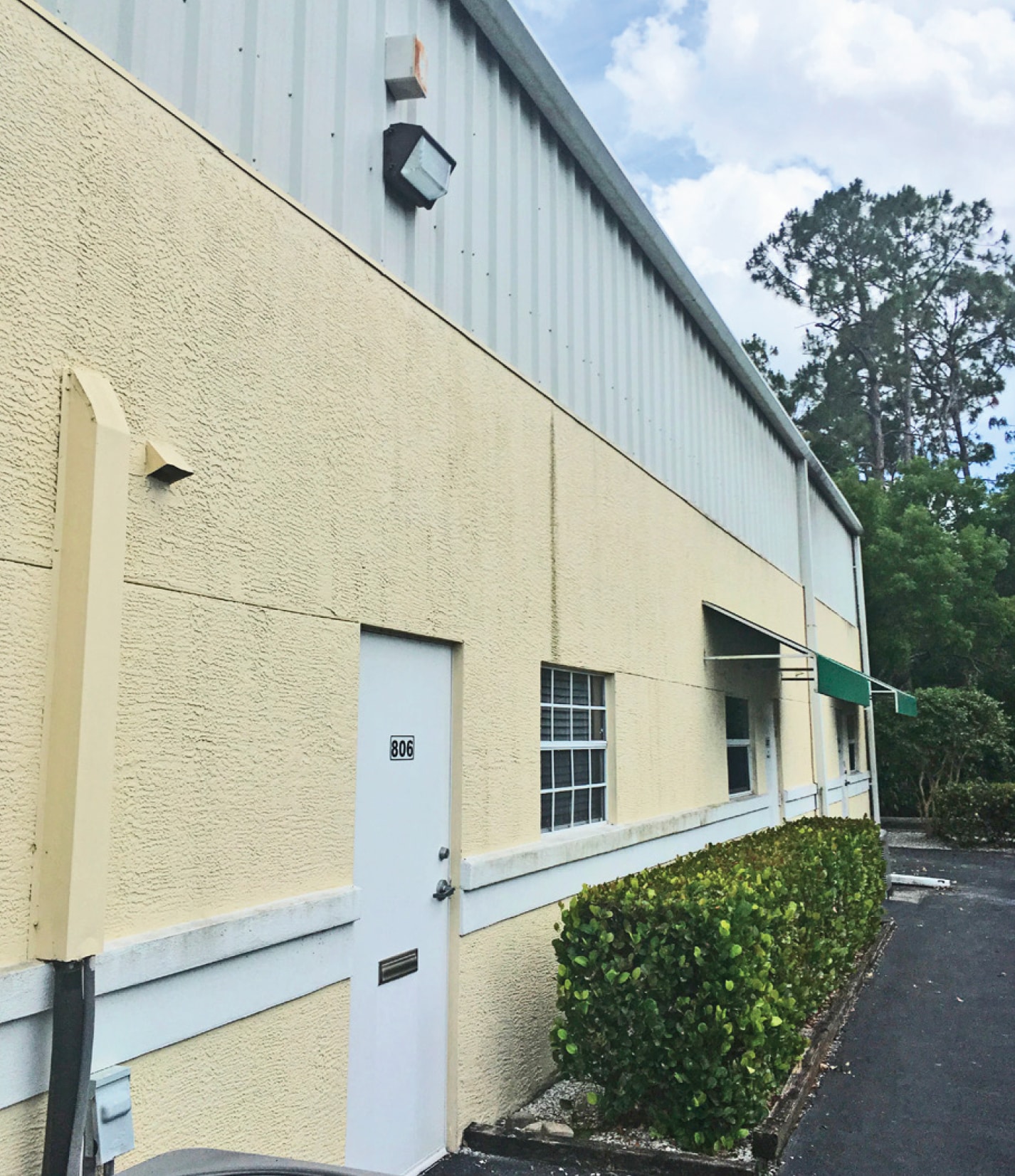4776 Radio Rd, Naples, FL for lease Building Photo- Image 1 of 8