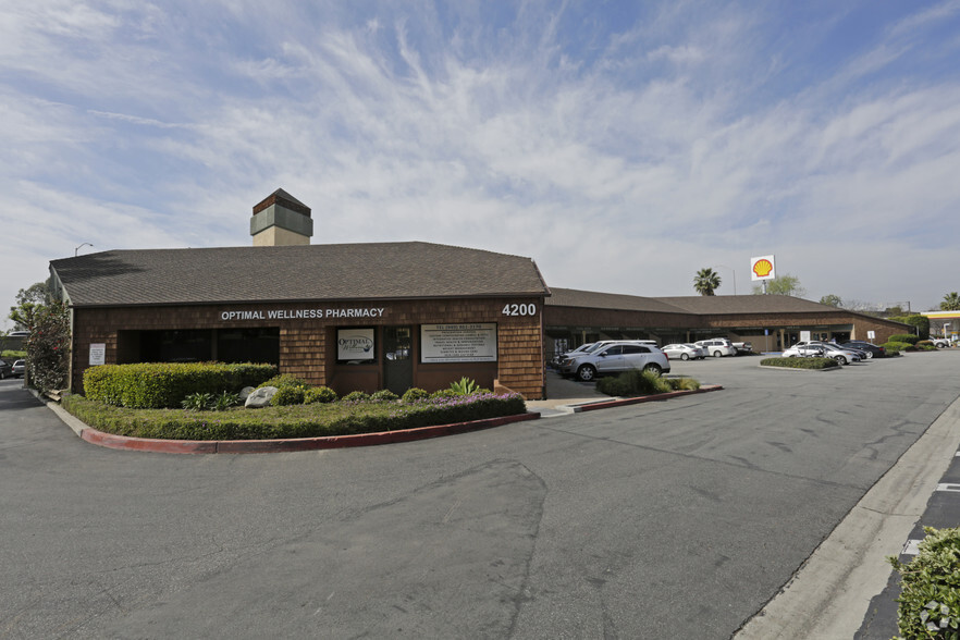 4200 Trabuco Rd, Irvine, CA for lease - Building Photo - Image 2 of 7