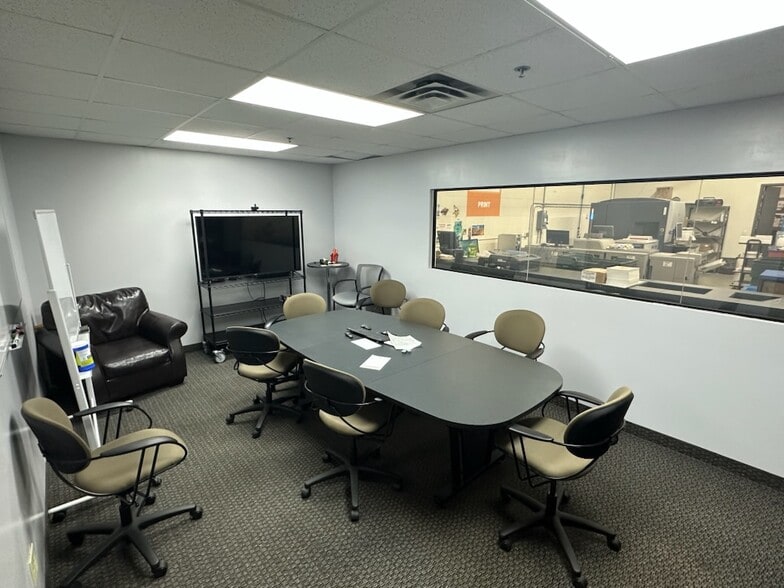 1155 114th Ln NW, Coon Rapids, MN for lease - Building Photo - Image 3 of 8