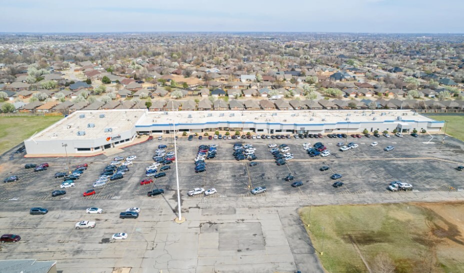 1331 W Memorial Rd, Oklahoma City, OK for lease Building Photo- Image 1 of 12