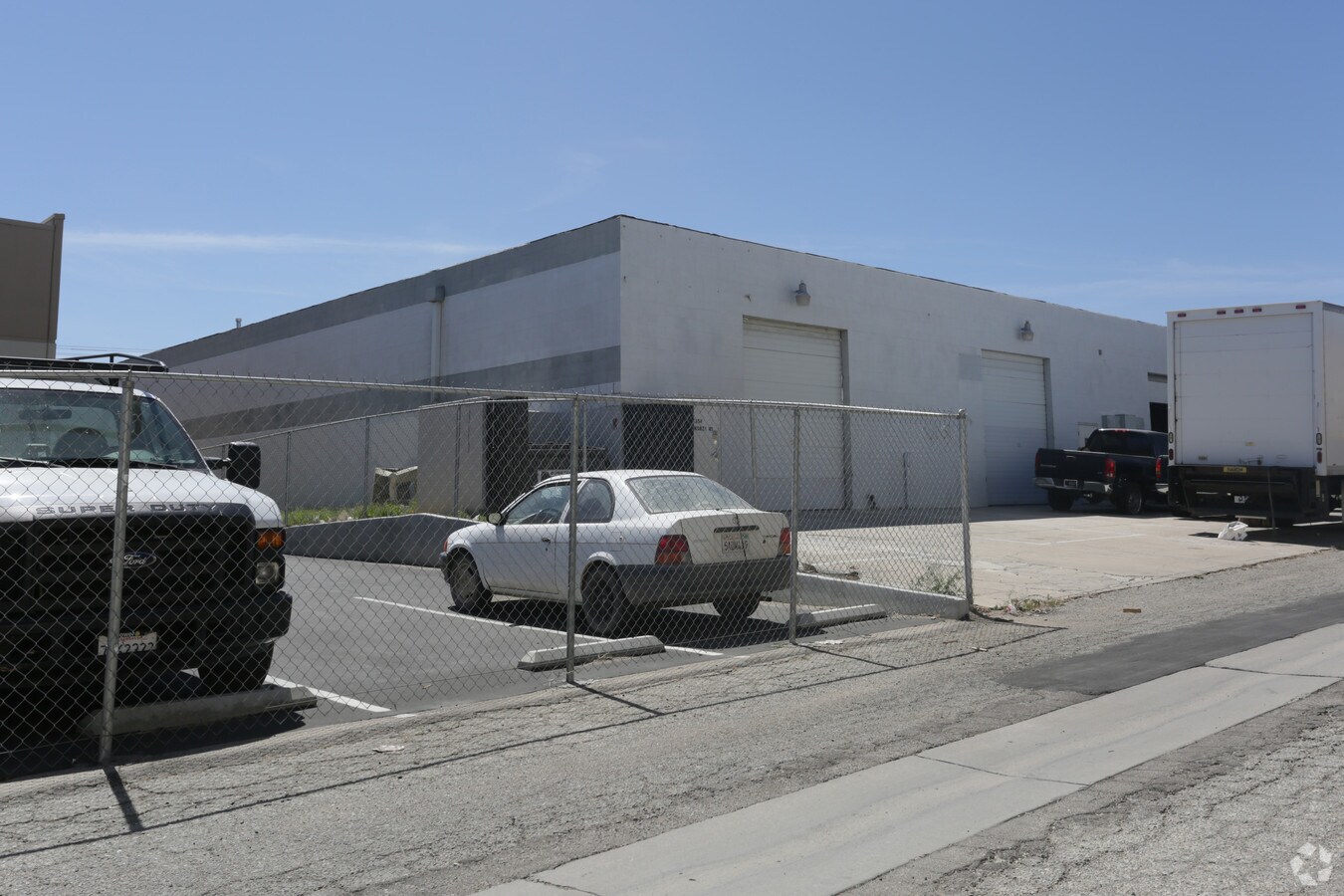 15354 Bonanza Rd, Victorville, CA 92392