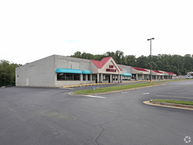 3201-3209 S Cobb Dr, Smyrna, GA for lease - Primary Photo - Image 2 of 7