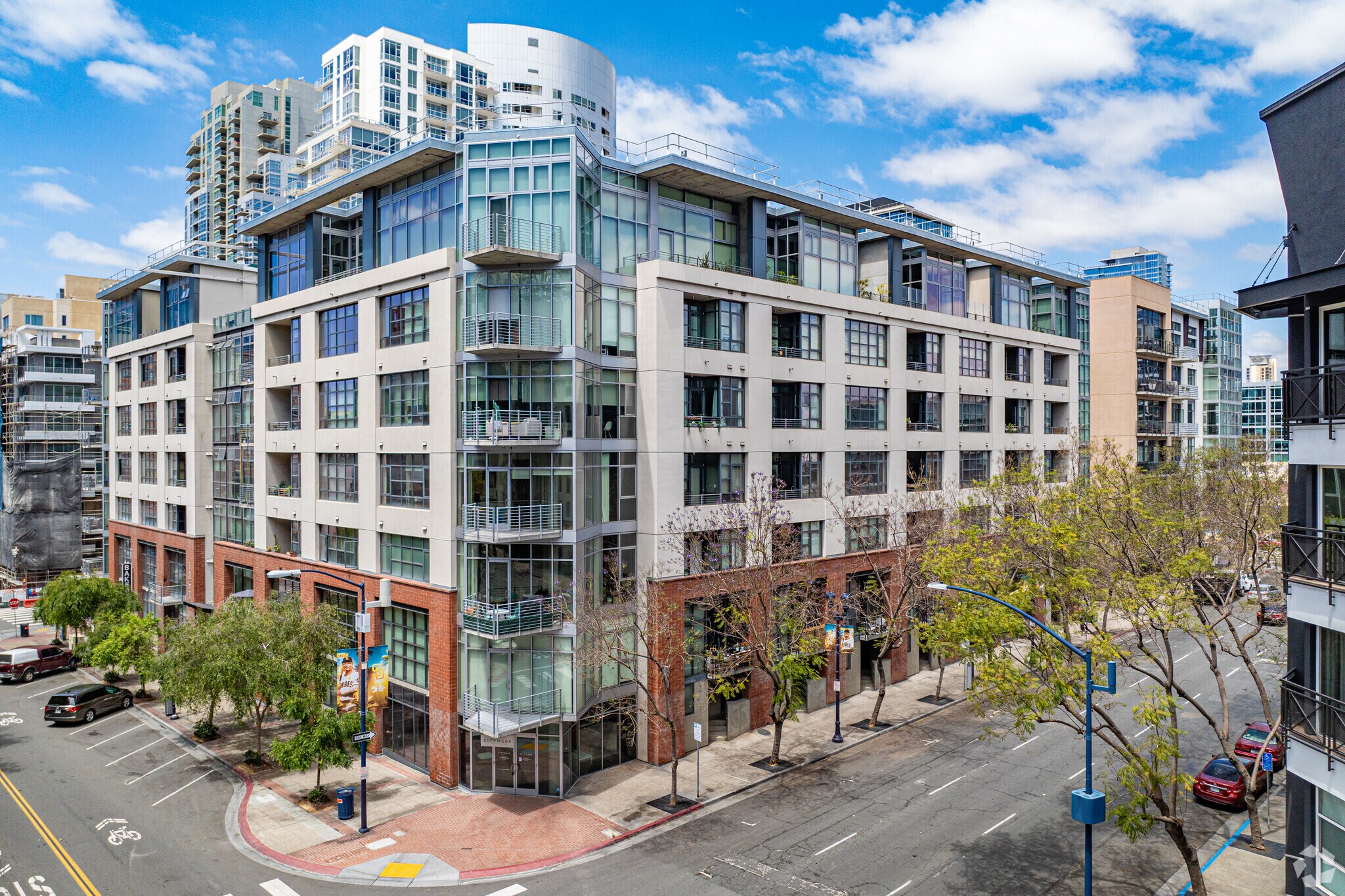 1050 Island Ave, San Diego, CA for lease Primary Photo- Image 1 of 6