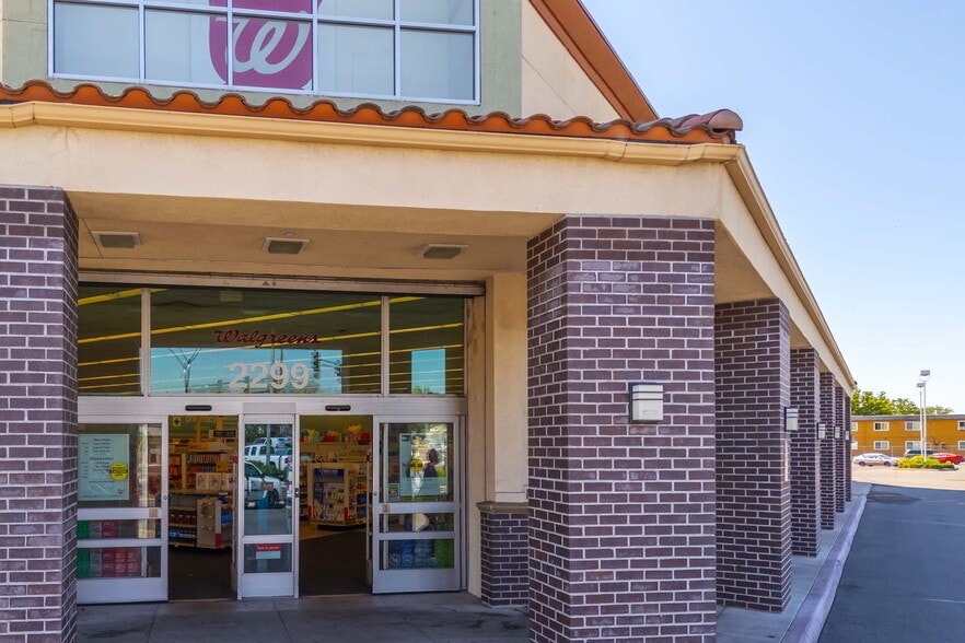 2299 Oddie Blvd, Sparks, NV for sale - Building Photo - Image 3 of 17