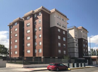 More details for Calle de Ernesto Che Guevara, 11, Fuenlabrada - Multifamily for Sale