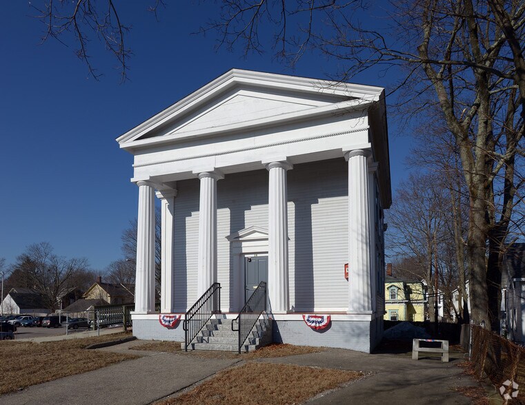 28 Sanford St, Attleboro, MA for sale - Building Photo - Image 2 of 3