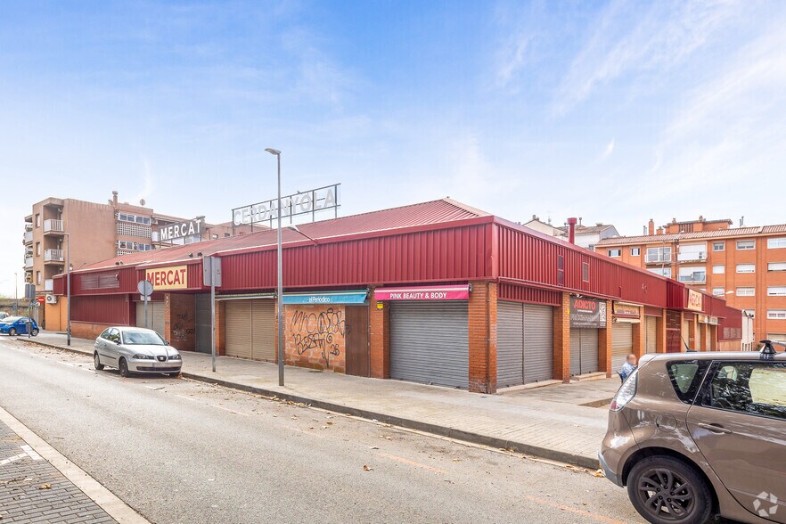 Carrer Atenes, 11, Mataró, Barcelona for sale - Building Photo - Image 2 of 4