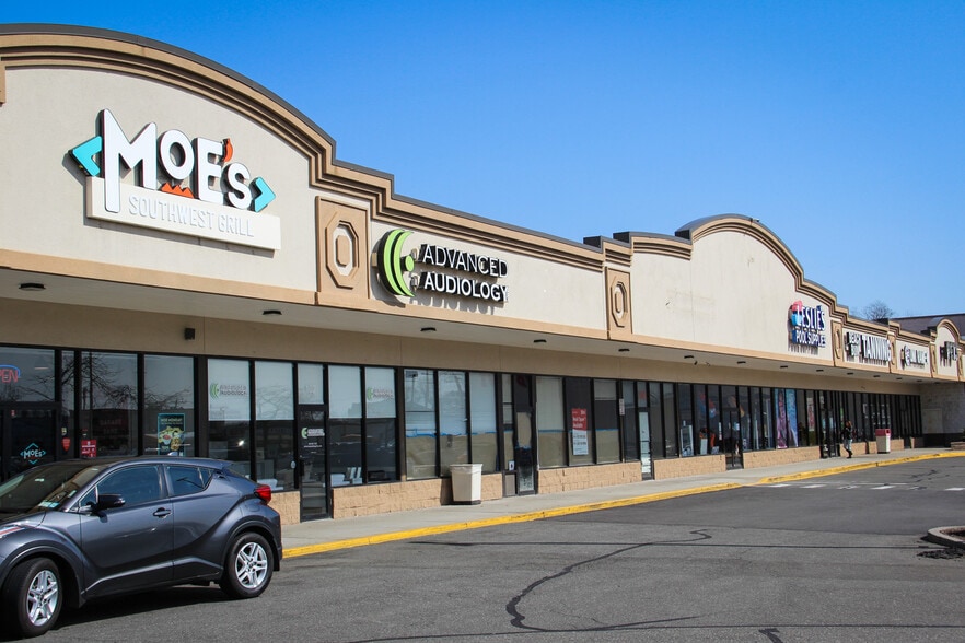 98-122 E Rt-59, Nanuet, NY for lease - Building Photo - Image 3 of 11