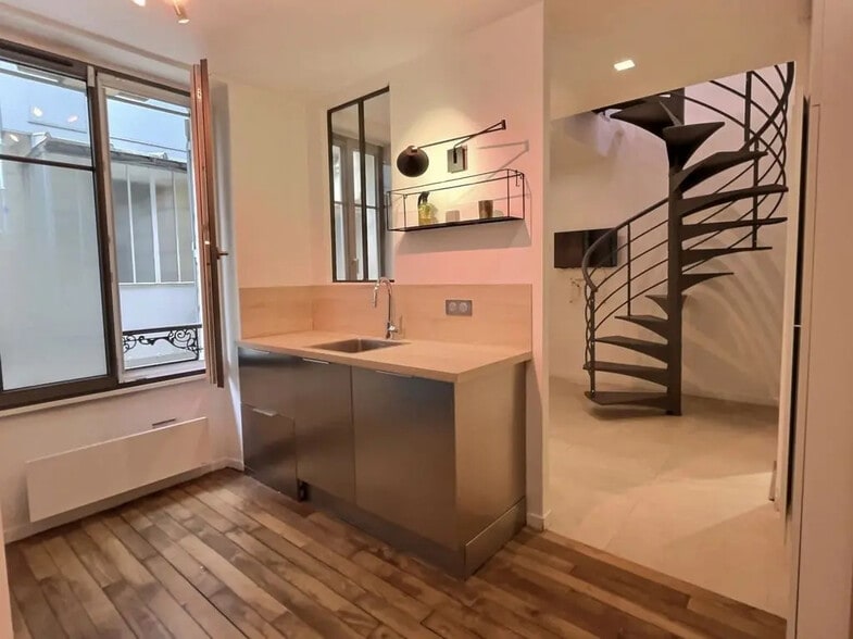 16 Rue Cécile Furtado Heine, Paris for lease - Building Photo - Image 3 of 7