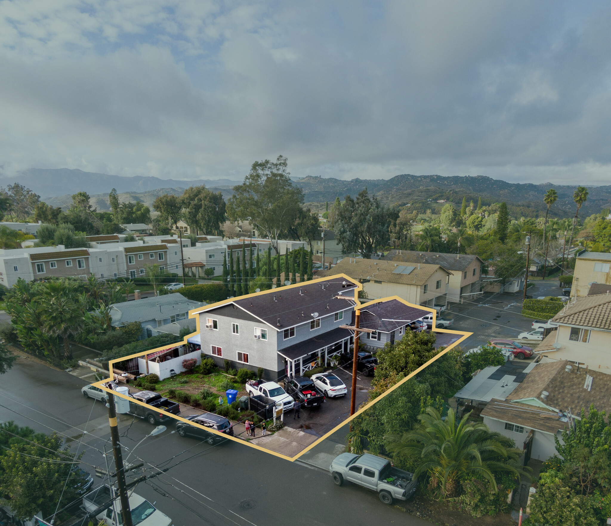 127 W Kalmia St, Fallbrook, CA for sale Building Photo- Image 1 of 1