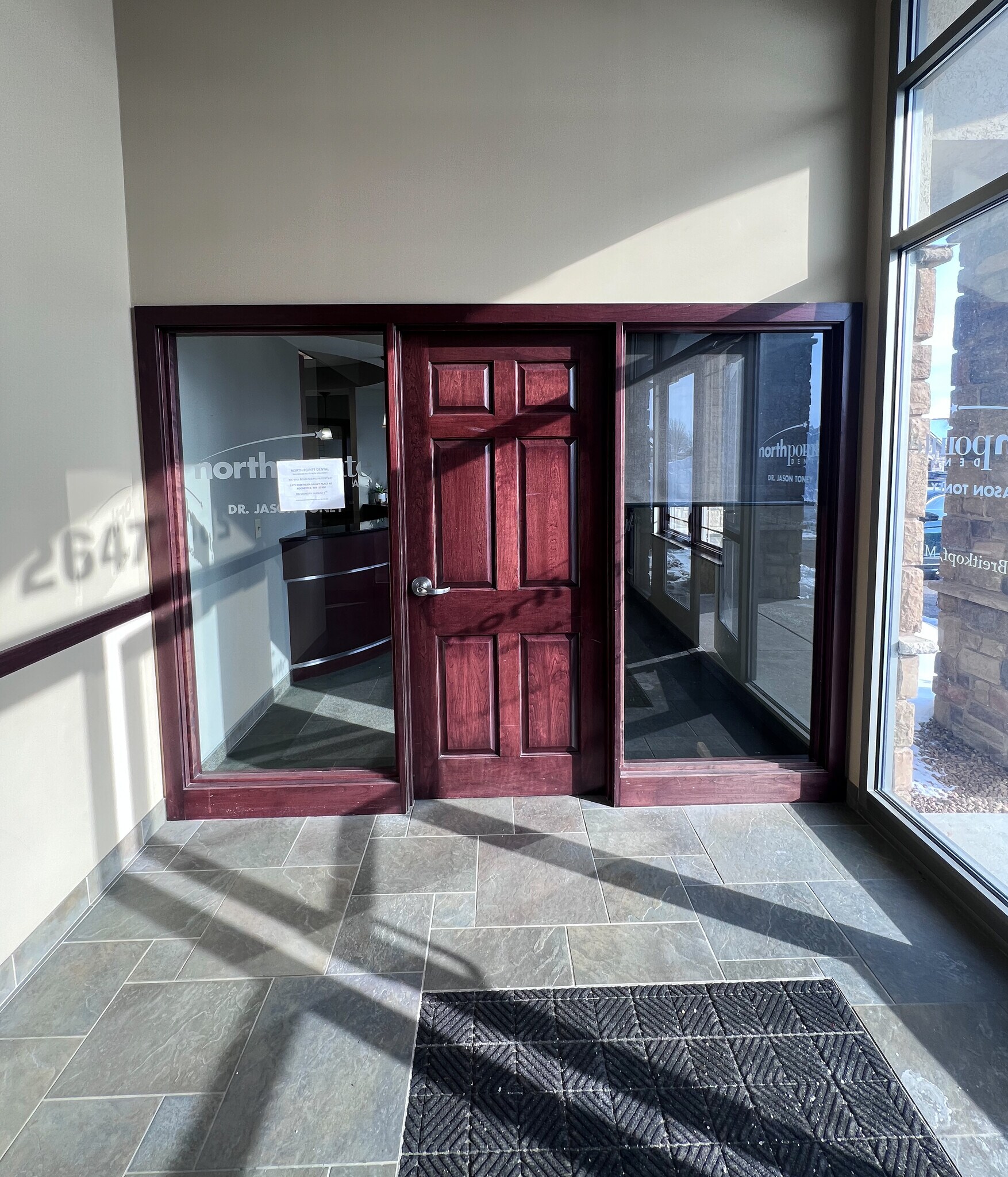 2647 Superior Dr NW, Rochester, MN for sale Interior Photo- Image 1 of 1