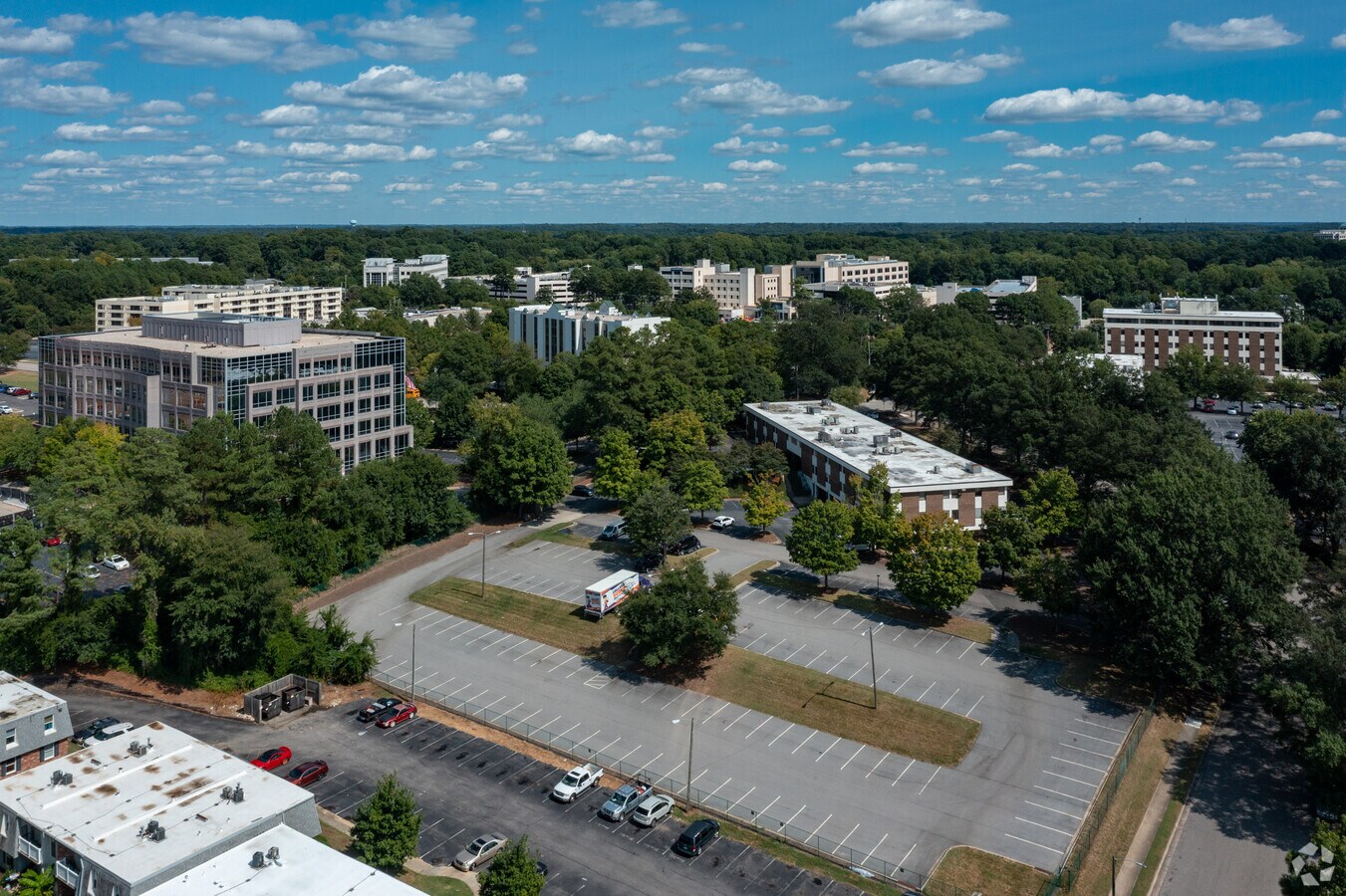 1001 Navaho Dr, Raleigh, NC 27609 - Pinewood | LoopNet