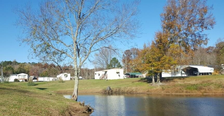 12284 Lovers Ln, Windsor, VA for sale - Primary Photo - Image 1 of 1