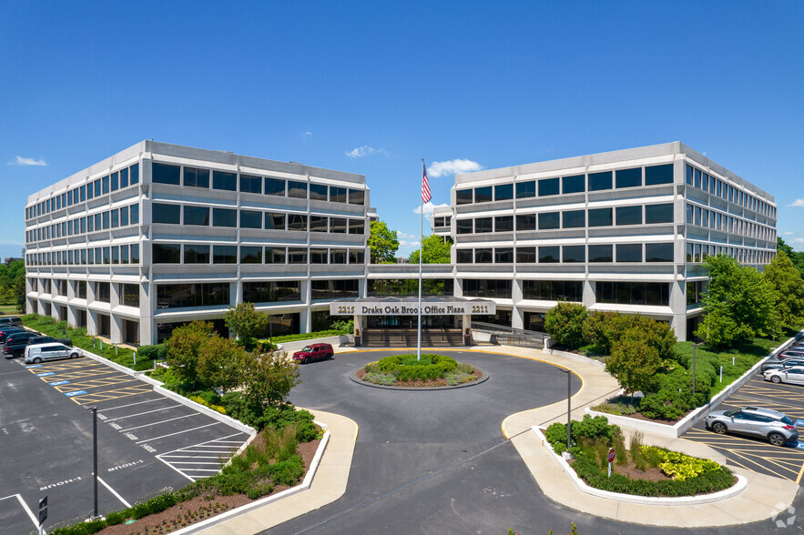 2211-2215 S York Rd, Oak Brook, IL for lease - Building Photo - Image 1 of 28