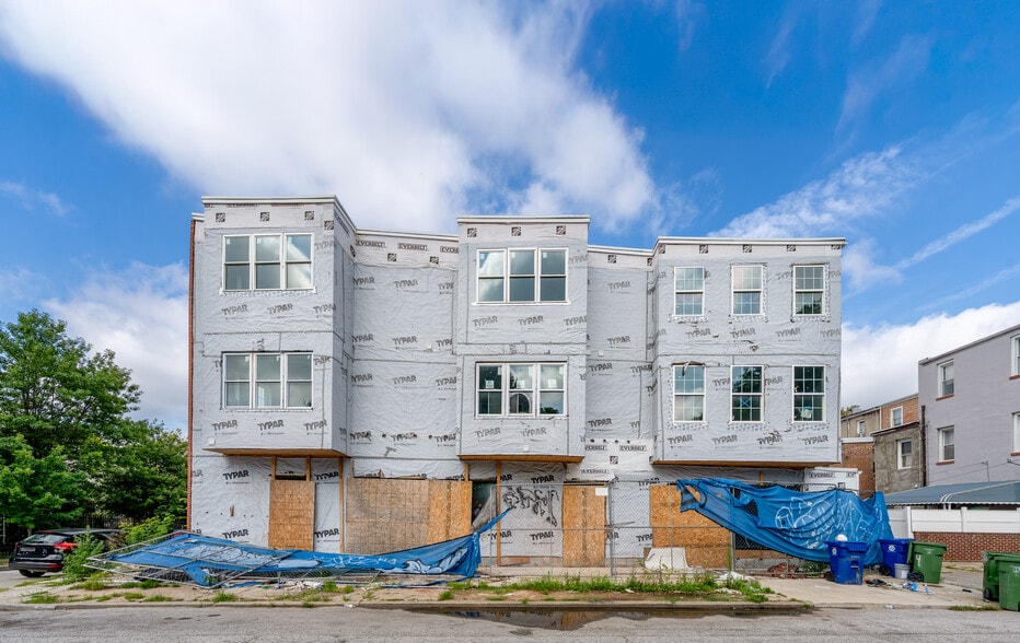 456 Pitman Pl, Baltimore, MD for sale - Primary Photo - Image 1 of 4