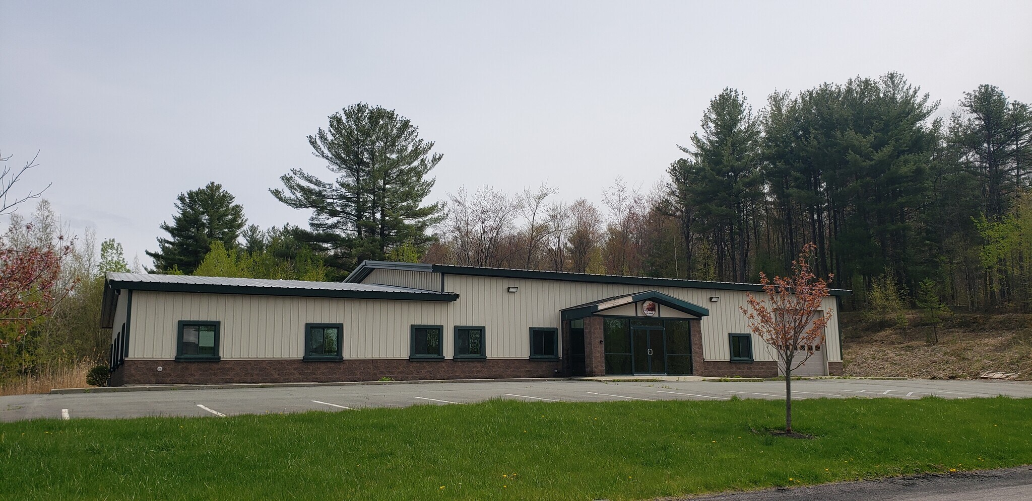 31 Commercial Dr, Castleton On Hudson, NY 12033