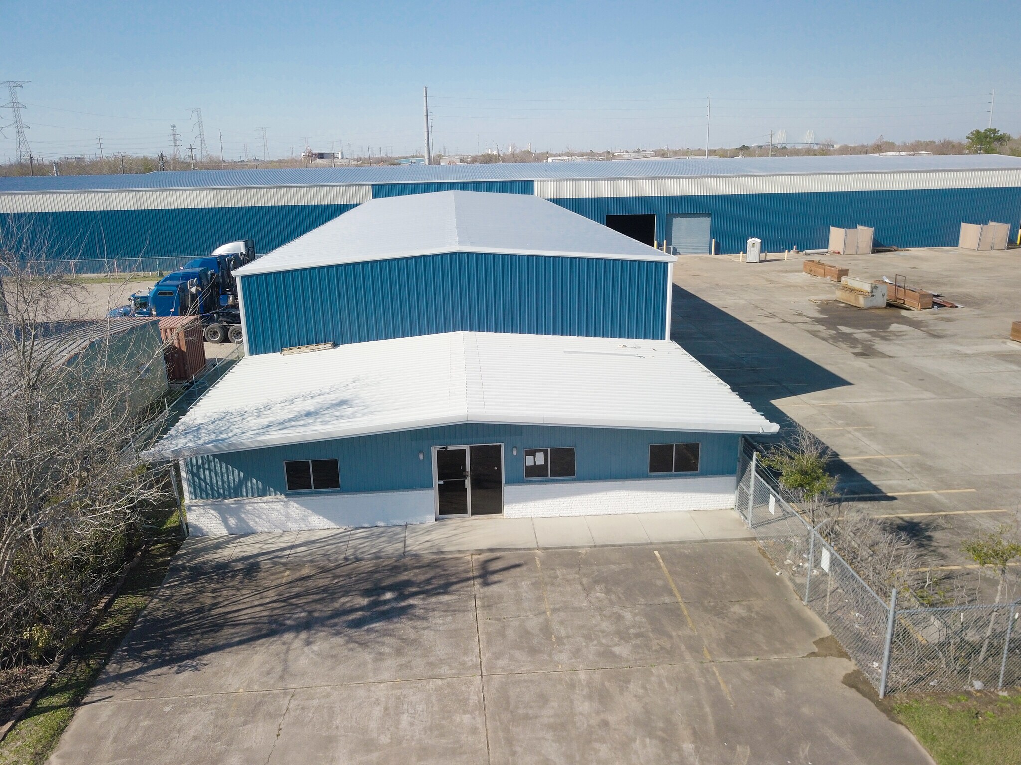 1802 West D St, La Porte, TX for sale Building Photo- Image 1 of 1