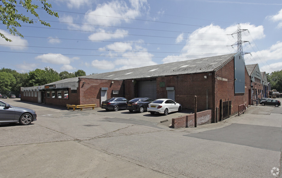 Bull Ln, Wednesbury for lease - Primary Photo - Image 1 of 3