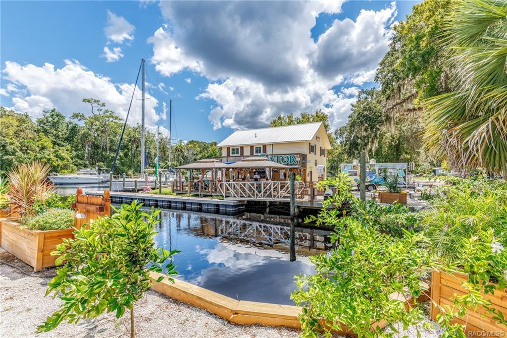 6617 Riverside Dr, Yankeetown, FL for sale Building Photo- Image 1 of 1