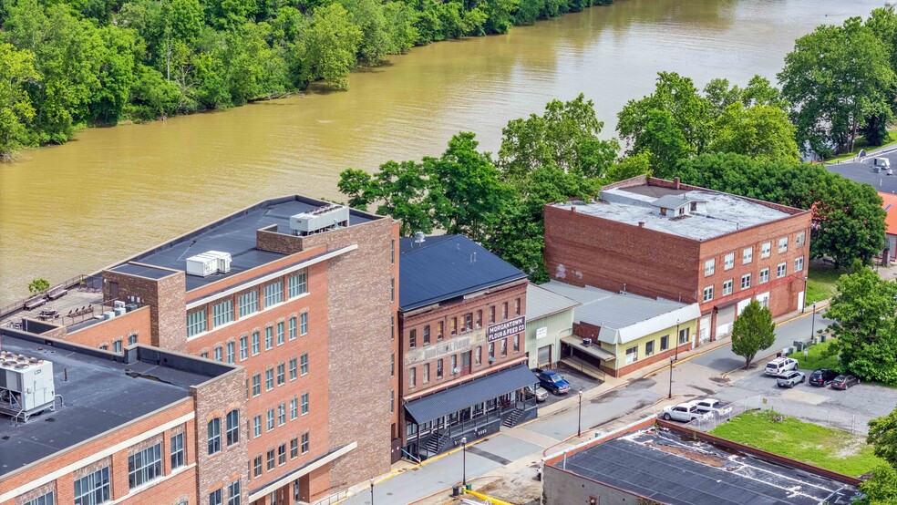 156 Clay St, Morgantown, WV for sale - Building Photo - Image 2 of 19