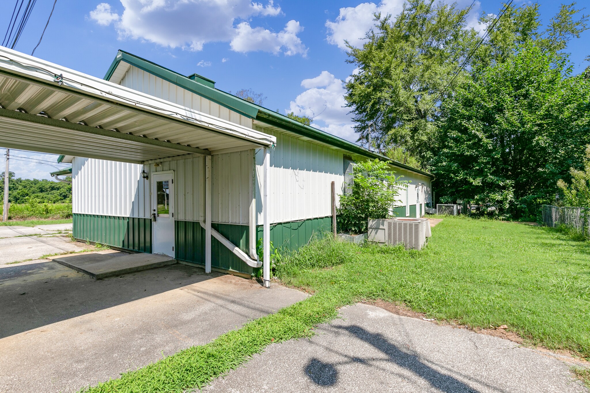 70 Mifflin Rd, Jackson, TN 38301 Industrial for Sale