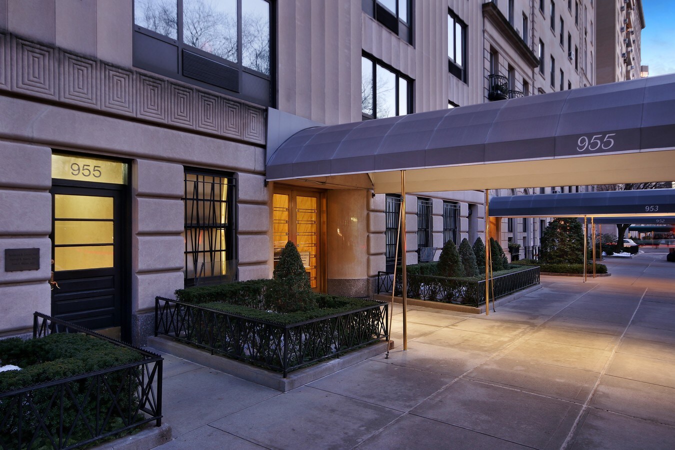 955 Fifth Ave, New York, NY 10075 | LoopNet