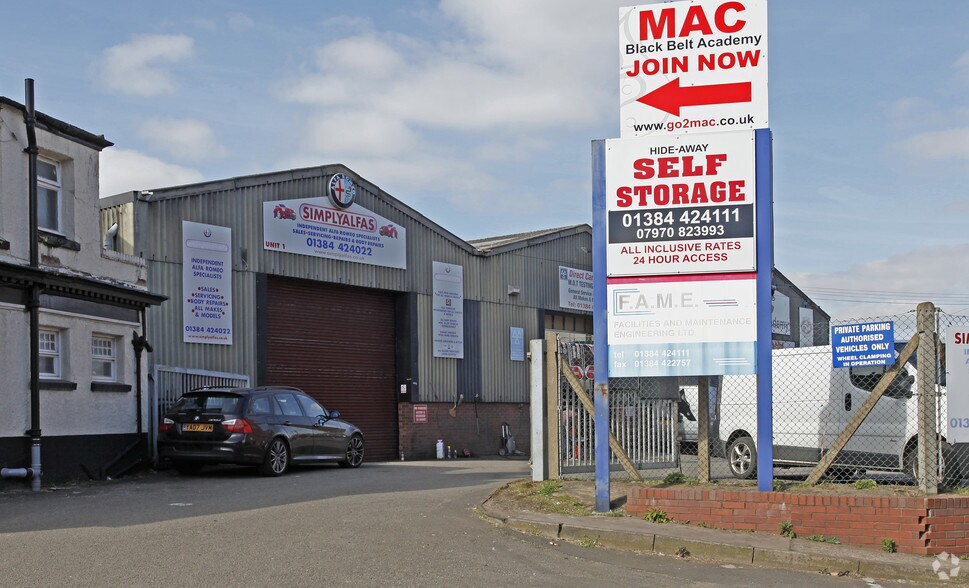 Dudley Rd, Stourbridge, DY9 8EA