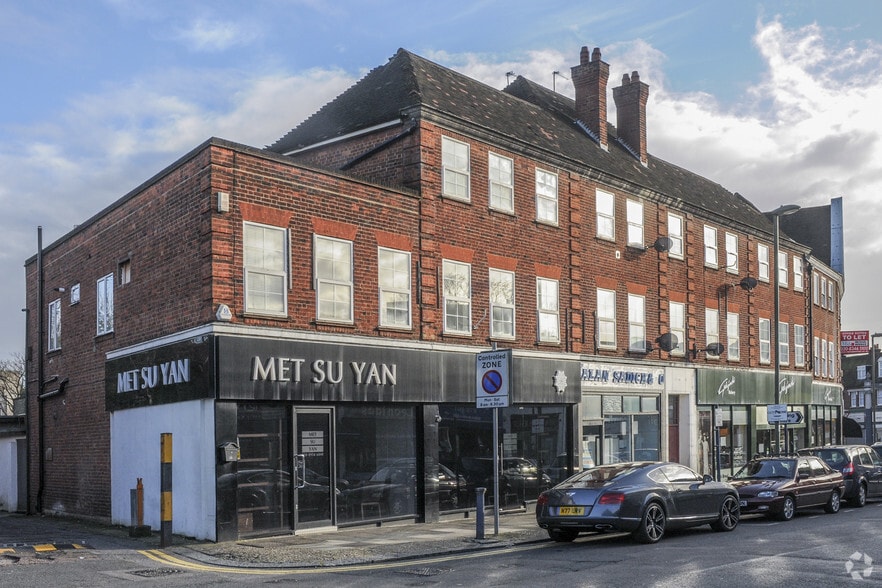 3 The Promenade, Edgware for sale - Building Photo - Image 3 of 10