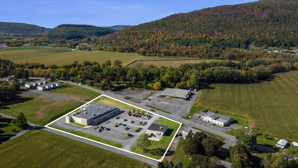 174 Marjorie Ln, Middleburgh, NY for sale - Primary Photo - Image 1 of 29