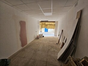 Retail in Calella, Barcelona for lease Interior Photo- Image 2 of 11