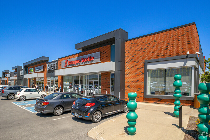 2300-2380 Ch Lucerne, Mont-Royal, QC for lease - Primary Photo - Image 1 of 19