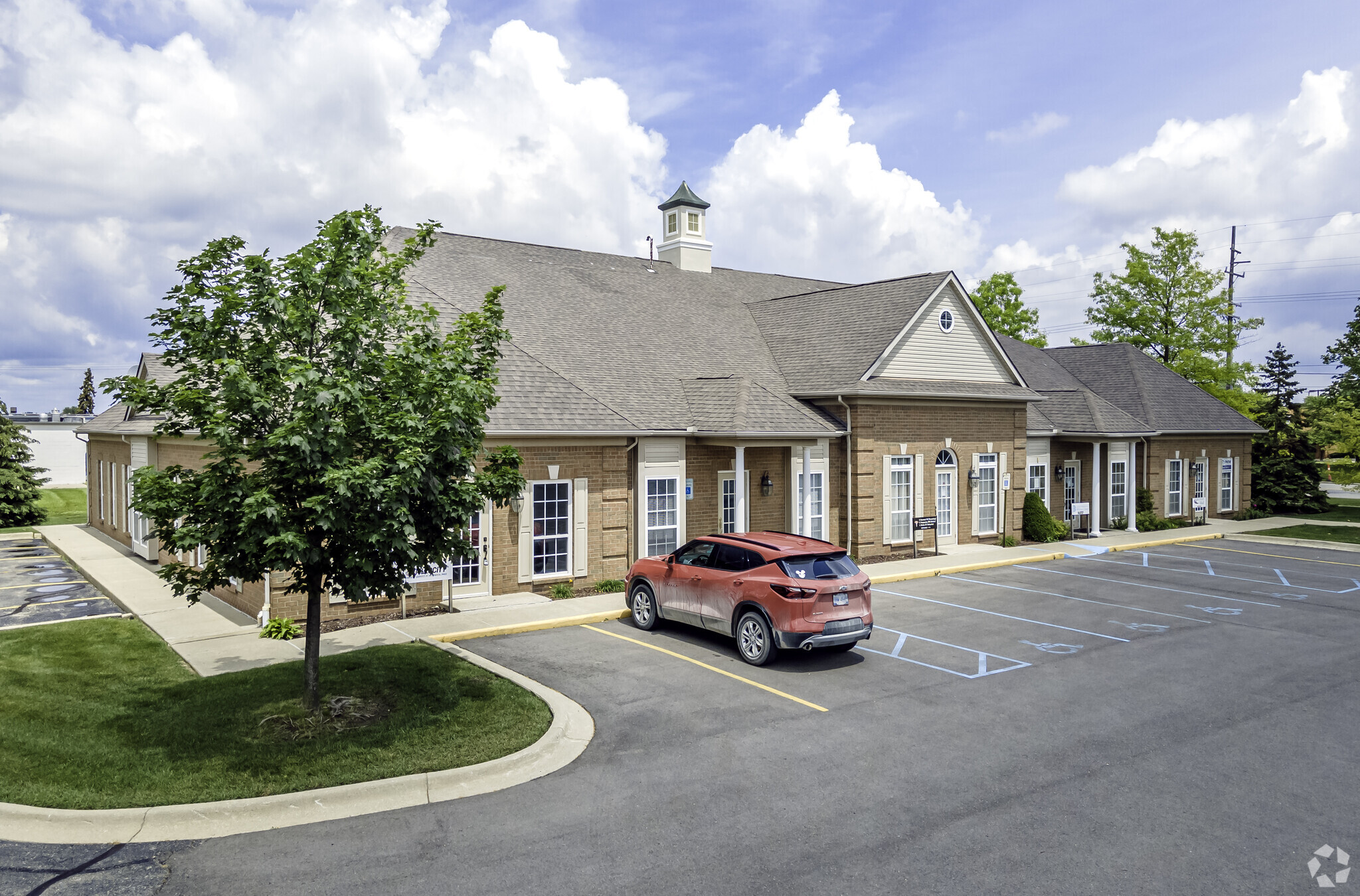 46851-46875 Garfield Rd, Macomb Township, MI for sale Primary Photo- Image 1 of 1