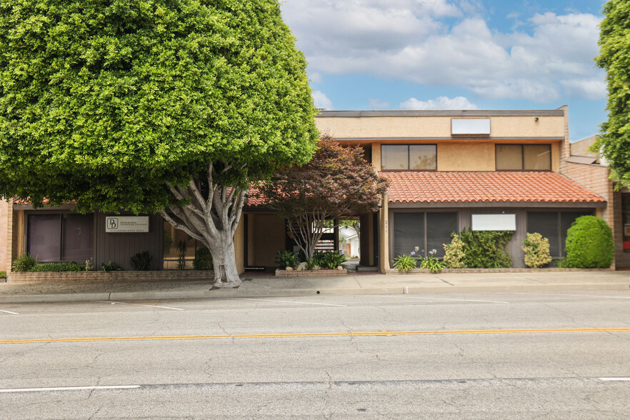 211 S Glendora Ave, Glendora, CA for sale - Building Photo - Image 1 of 6