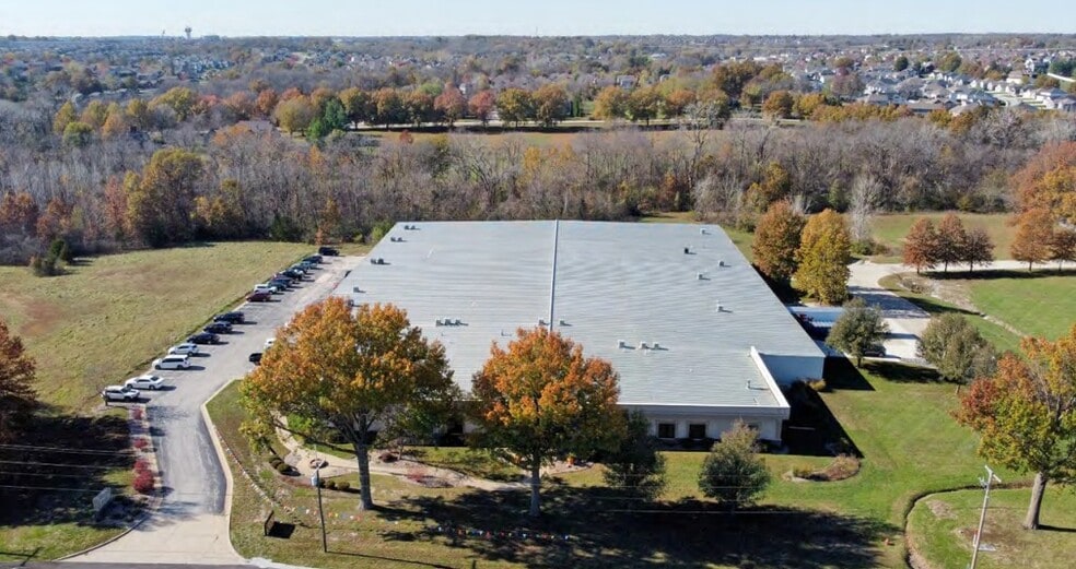 1780 S Buckner Tarsney Rd, Grain Valley, MO for sale - Primary Photo - Image 2 of 4