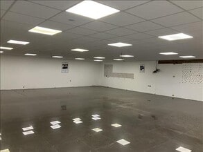 London Rd, Pembroke Dock for lease Interior Photo- Image 2 of 2