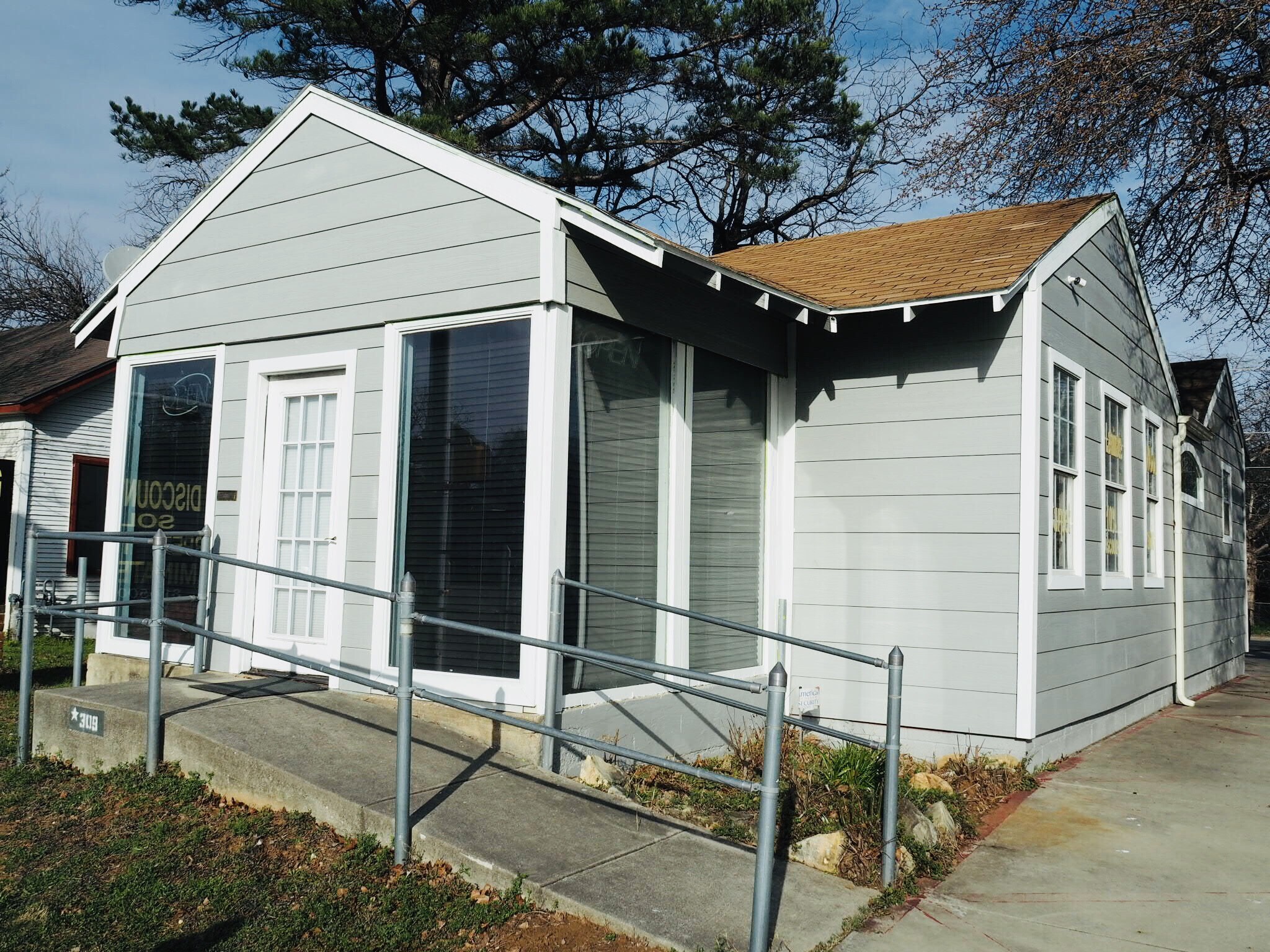 309 S Collins St, Arlington, TX for sale Building Photo- Image 1 of 1