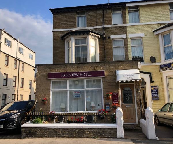 30 Woodfield Rd, Blackpool for sale Building Photo- Image 1 of 1