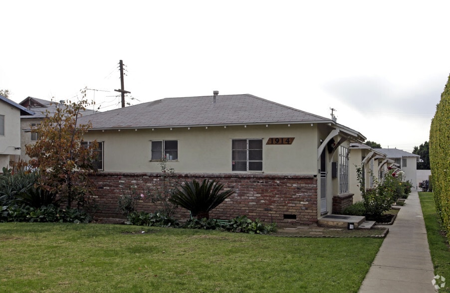 1914 2nd St, San Fernando, CA for sale - Primary Photo - Image 2 of 3