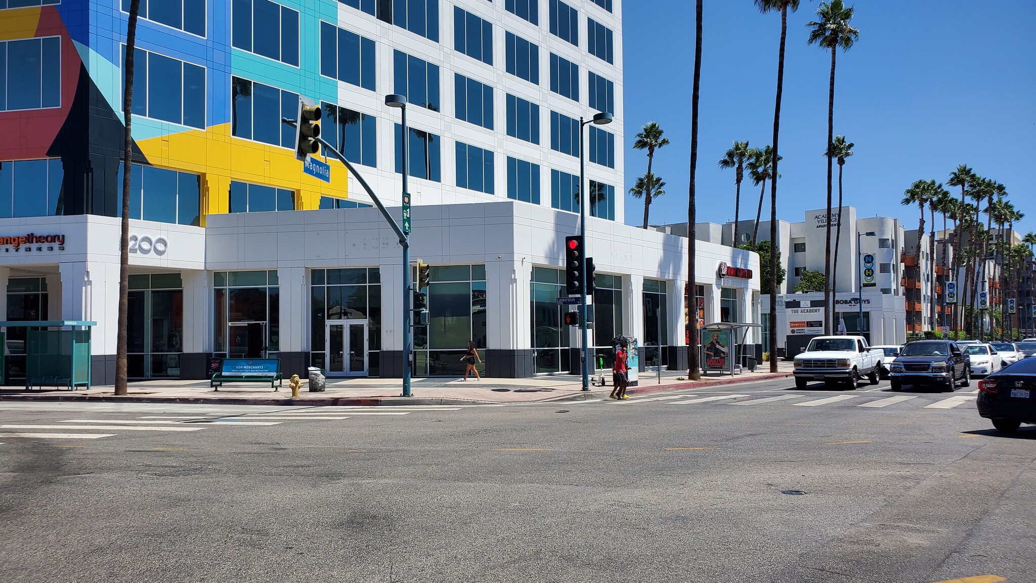 5200 Lankershim Blvd, North Hollywood, Ca 91601 - The Academy 