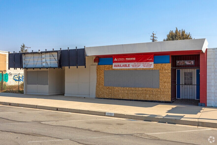 1706 N Chester Ave, Bakersfield, CA 93308