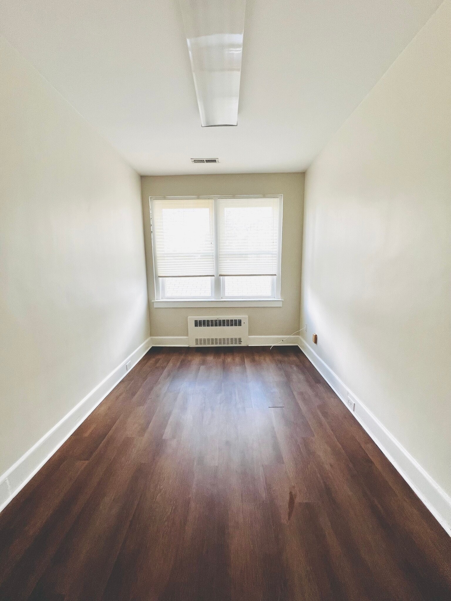 115 E Pennsylvania Ave, Southern Pines, NC for lease Interior Photo- Image 1 of 4