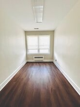 115 E Pennsylvania Ave, Southern Pines, NC for lease Interior Photo- Image 1 of 4