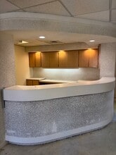 2820 E Flamingo Rd, Las Vegas, NV for lease Interior Photo- Image 2 of 11