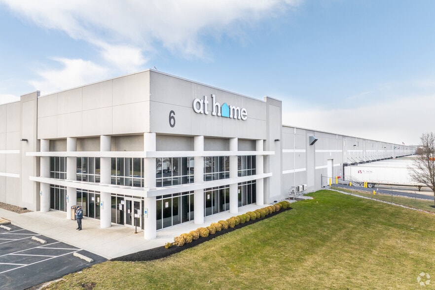 6 Logistics Dr, Carlisle, PA for sale - Building Photo - Image 1 of 1